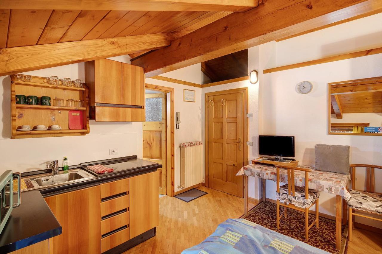 Baita Campacc Vago Apartment Livigno Exterior photo